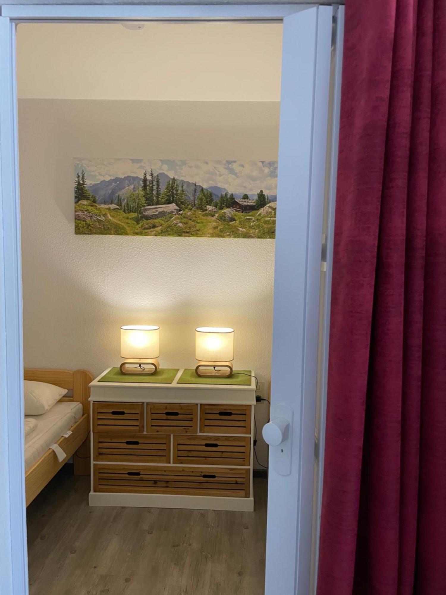 Wohnunghahnenkleeld Goslar Luaran gambar